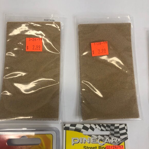 PineCar Derby Car‎ Decals, Axles Polishing Kit, Sand Paper, Glue & Racer Weights - Picture 2 of 14